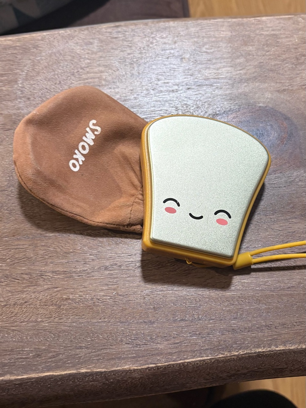 Smoko m Toast Hand Warmer with Brown Protective Pouch
